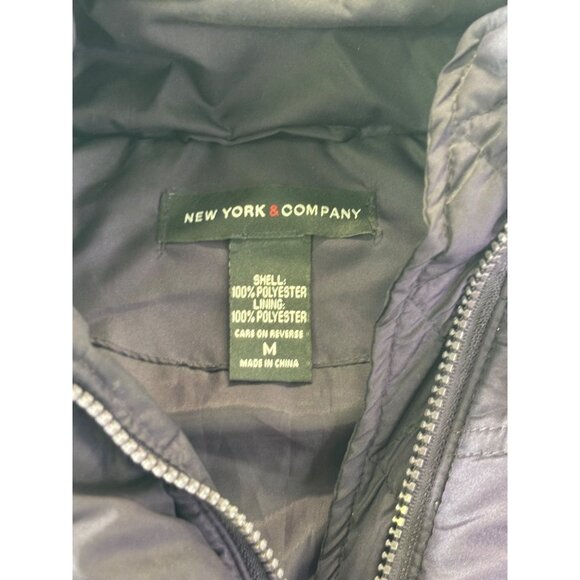 New York & Company Vest Women's Medium Purple Hooded Puffer Vest w/ Faux Fur Tri - Picture 4 of 9